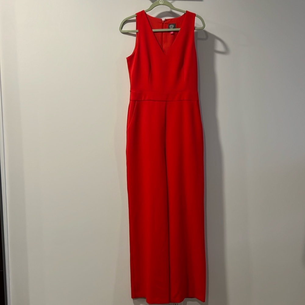 Vince Camuto Women’s Sleeveless Jumpsuit Coral Color Size 8 Excellent Condition